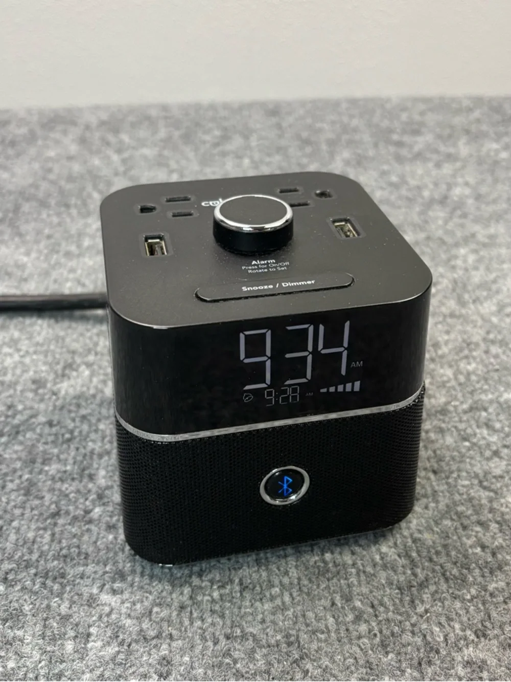 Brandstand CubieBlue Alarm Clock Bluetooth Speaker Charging Station 2 USB Hotel - Picture 3 of 16